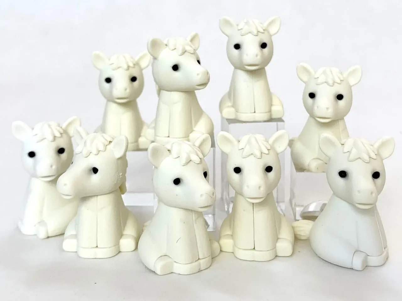 38049 WHITE HORSE ERASER-60