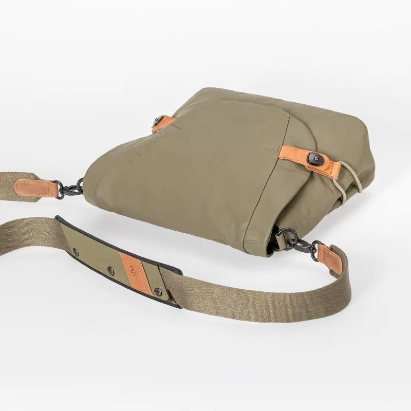 Aunts & Uncles - Sendai - Messenger Bag