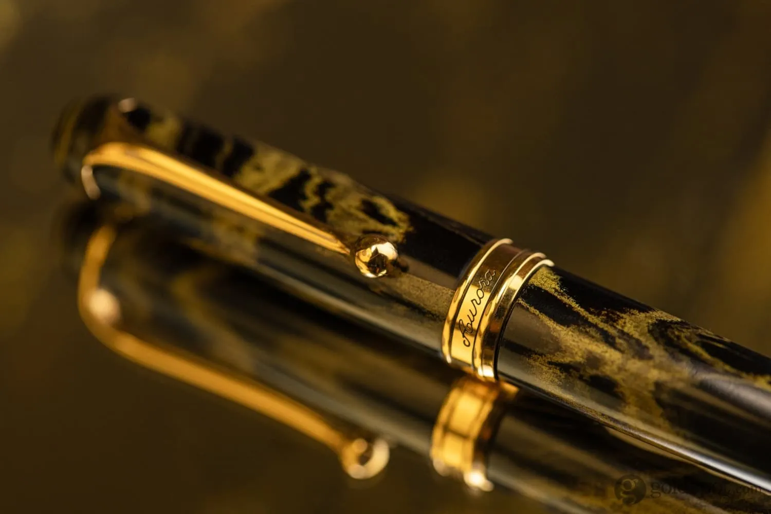 Aurora 88 Fountain Pen in Ebanite Gialla -18K Gold - Limited Edition