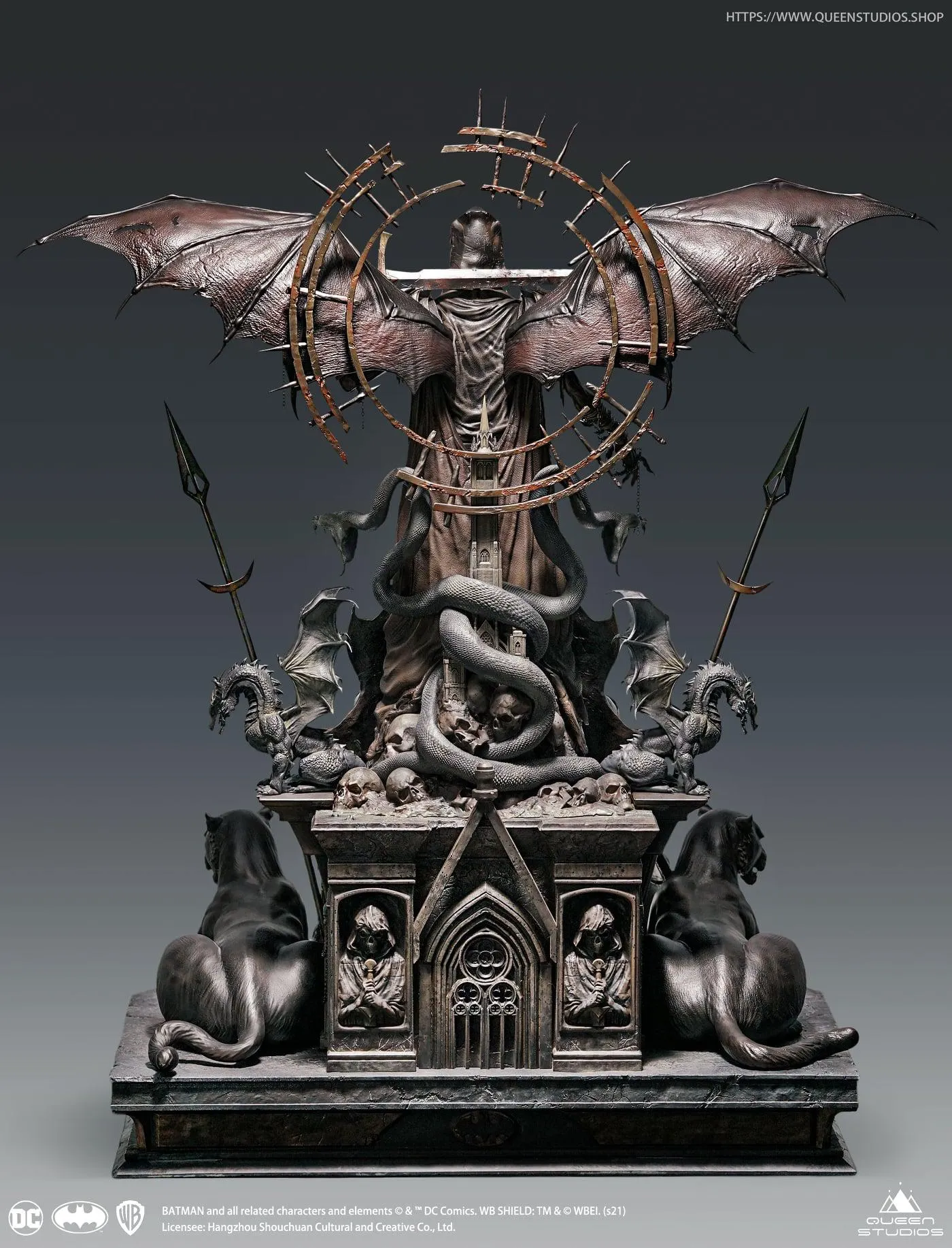 Batman on Throne PREMIUM 1/4 Scale Statue