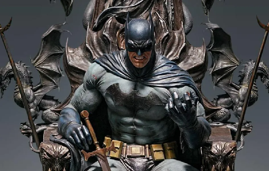 Batman on Throne PREMIUM 1/4 Scale Statue