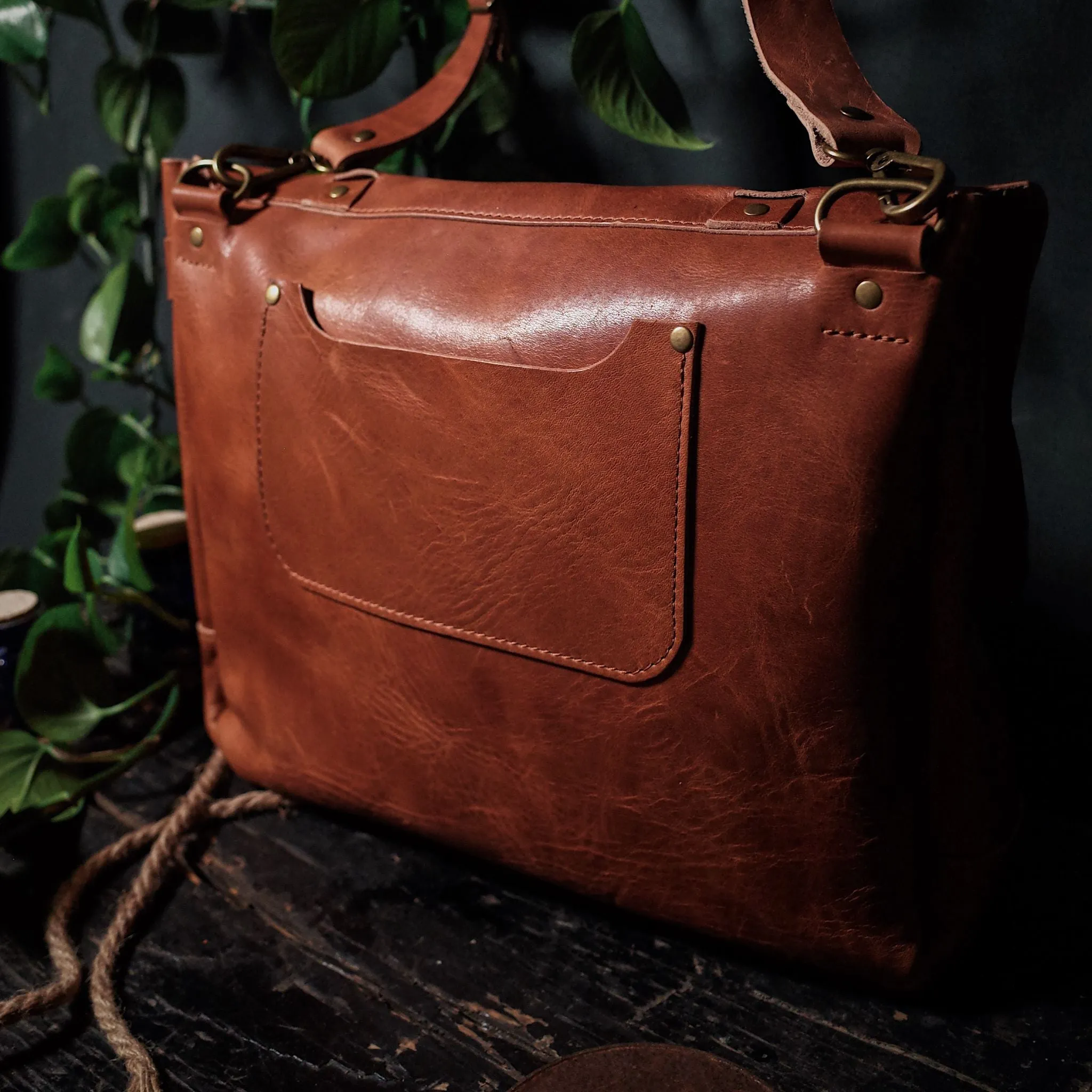 Champlain Leather Satchel – English Tan Edition