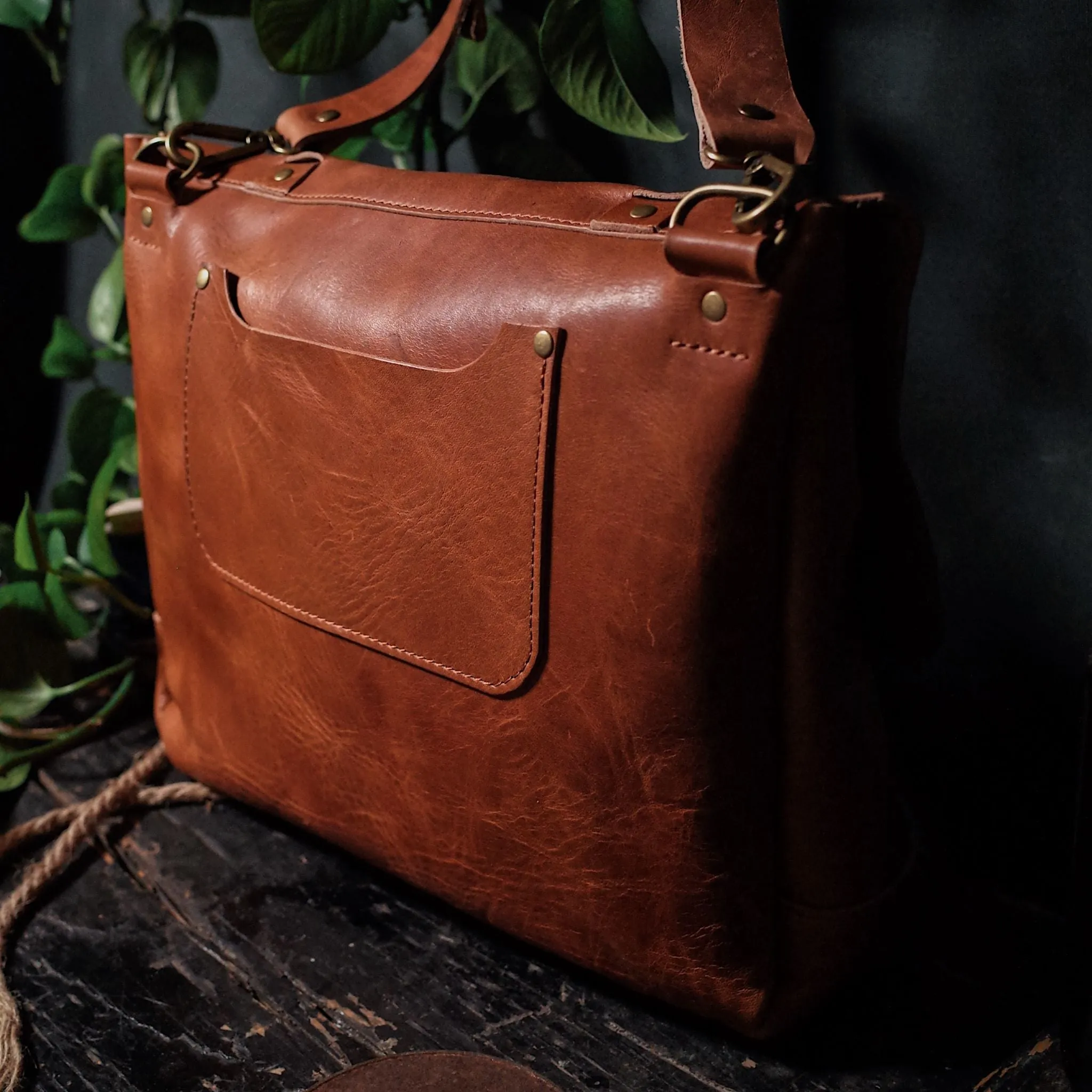Champlain Leather Satchel – English Tan Edition