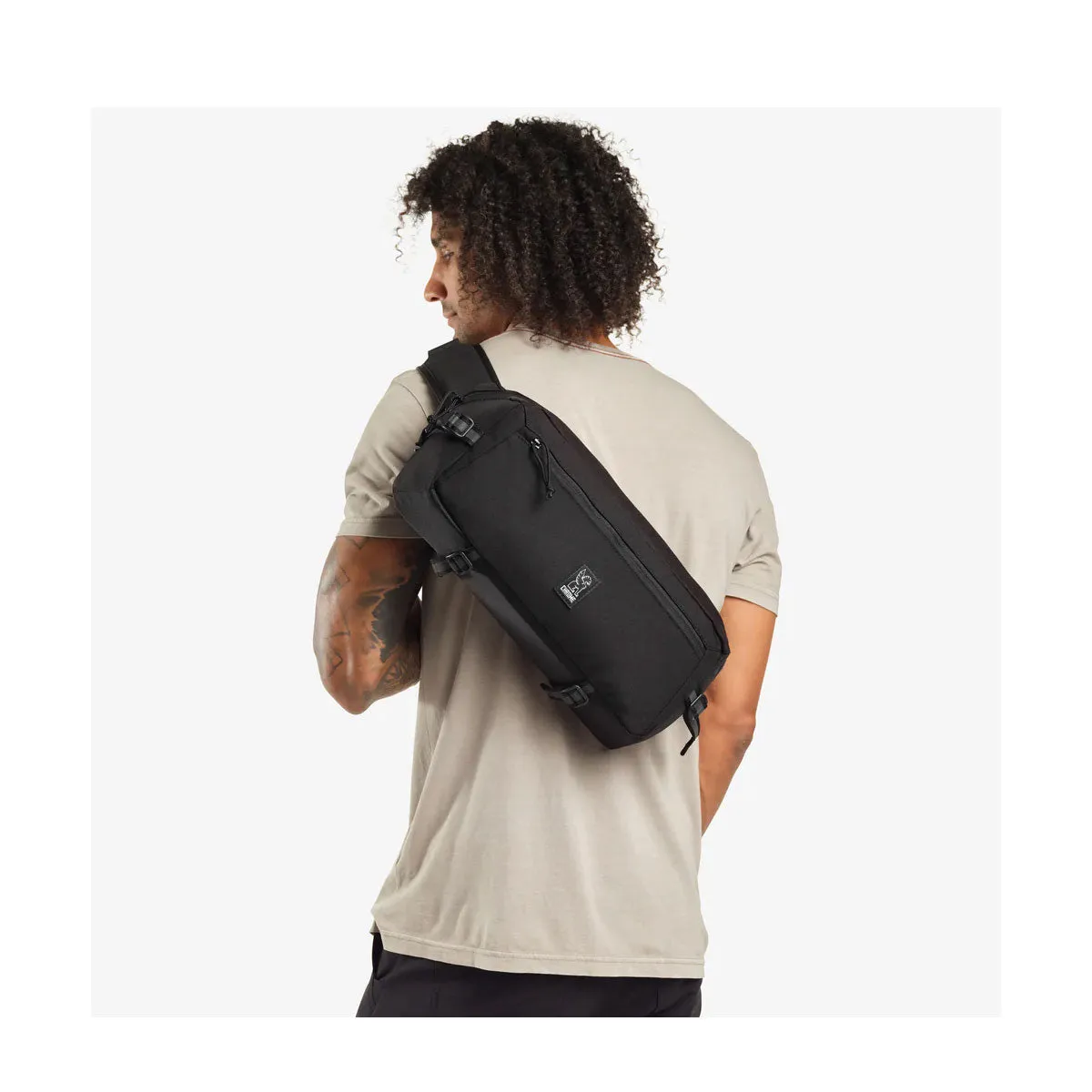 Chrome Industries : Kadet Sling Bag 9L : Black XRF
