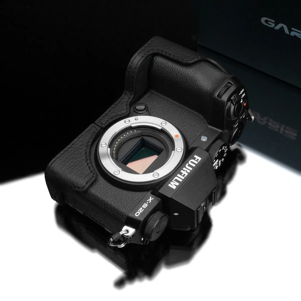 Gariz Black Leather Camera Half Case XS-CHXS20BK for Fuji X-S20