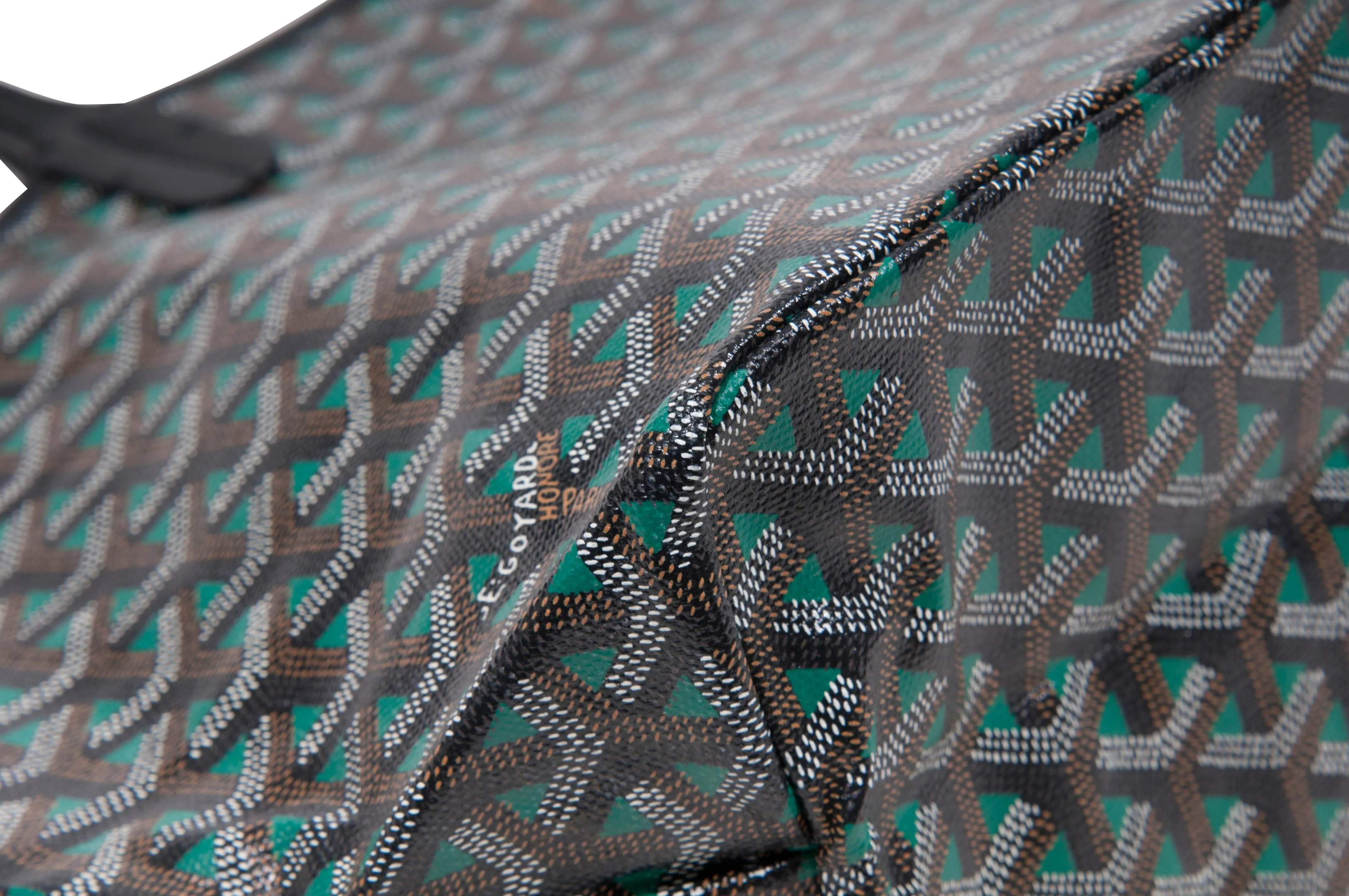 Green St. Claire Tote Bag