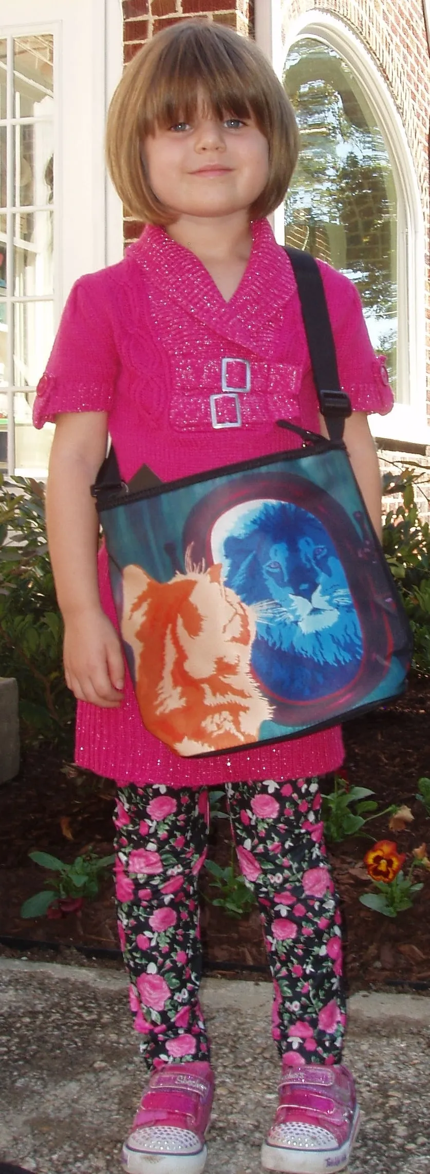 Hippo Kitten Cross Body Bag -Communal Clan
