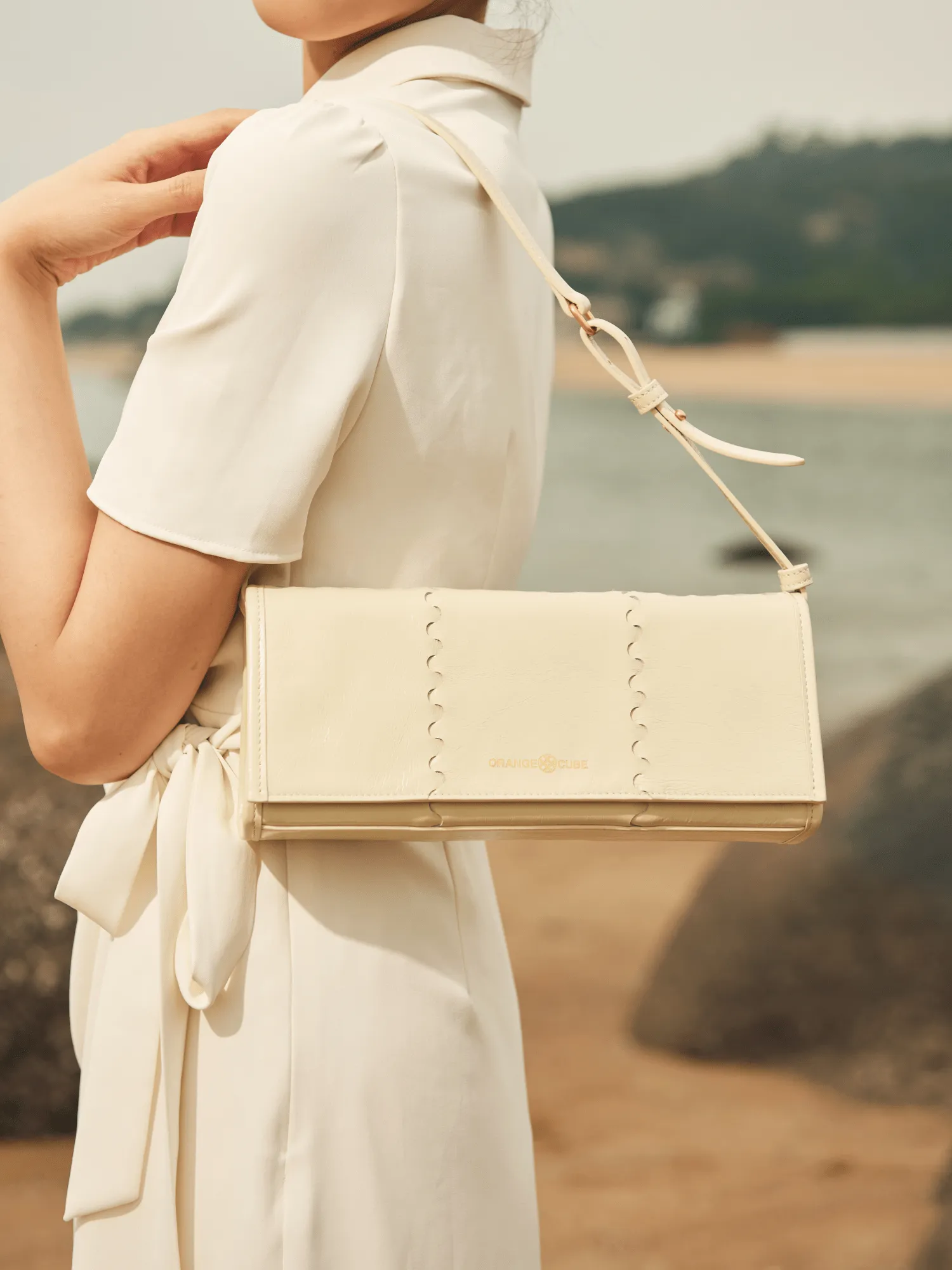 Mosaic Shoulder Bag - Pearl