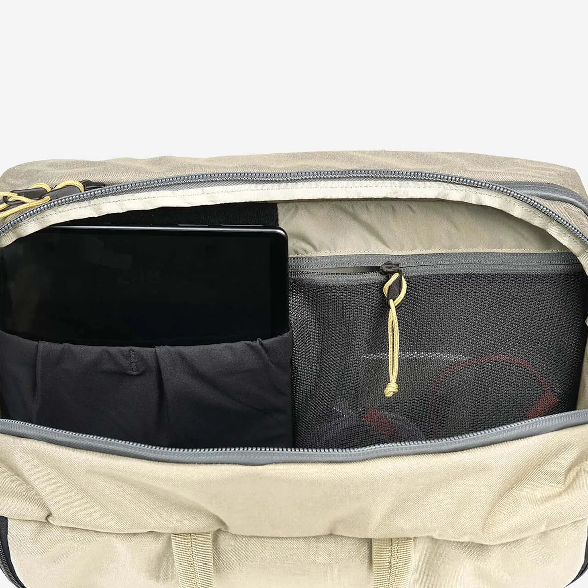 Mystery Ranch 3 Way 27 Expandable Briefcase