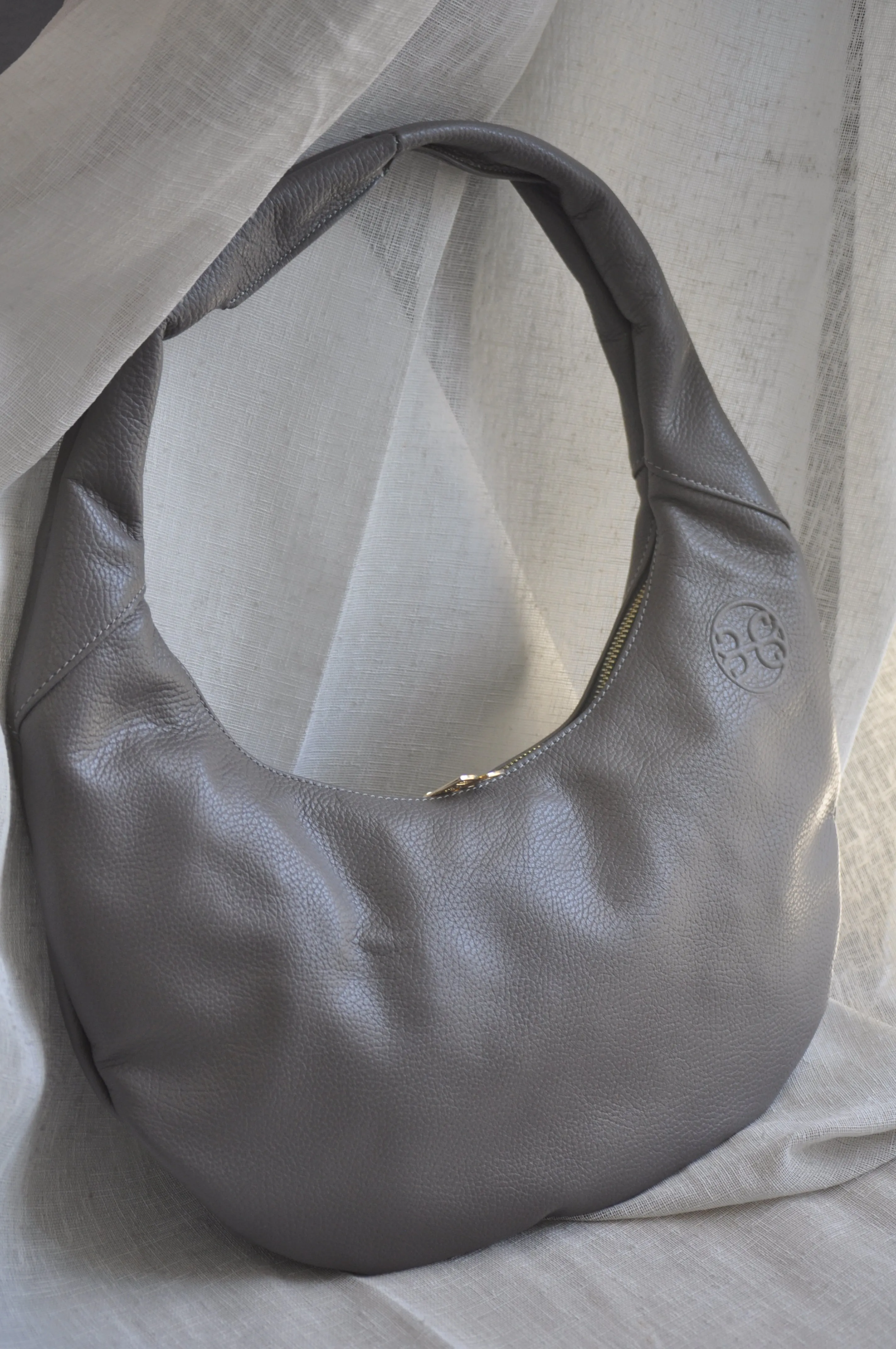 Ophelia Leather Shoulder Bag - Ash