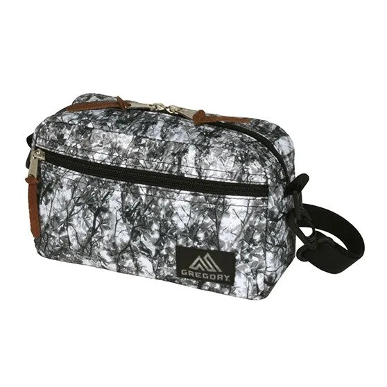 Padded Shoulder Pouch Medium