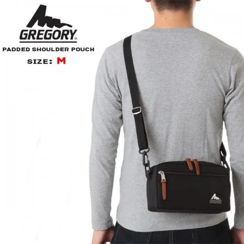 Padded Shoulder Pouch Medium