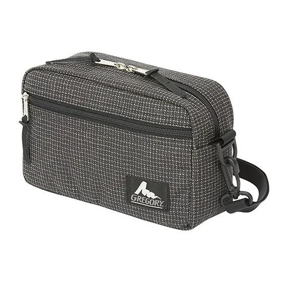 Padded Shoulder Pouch Medium