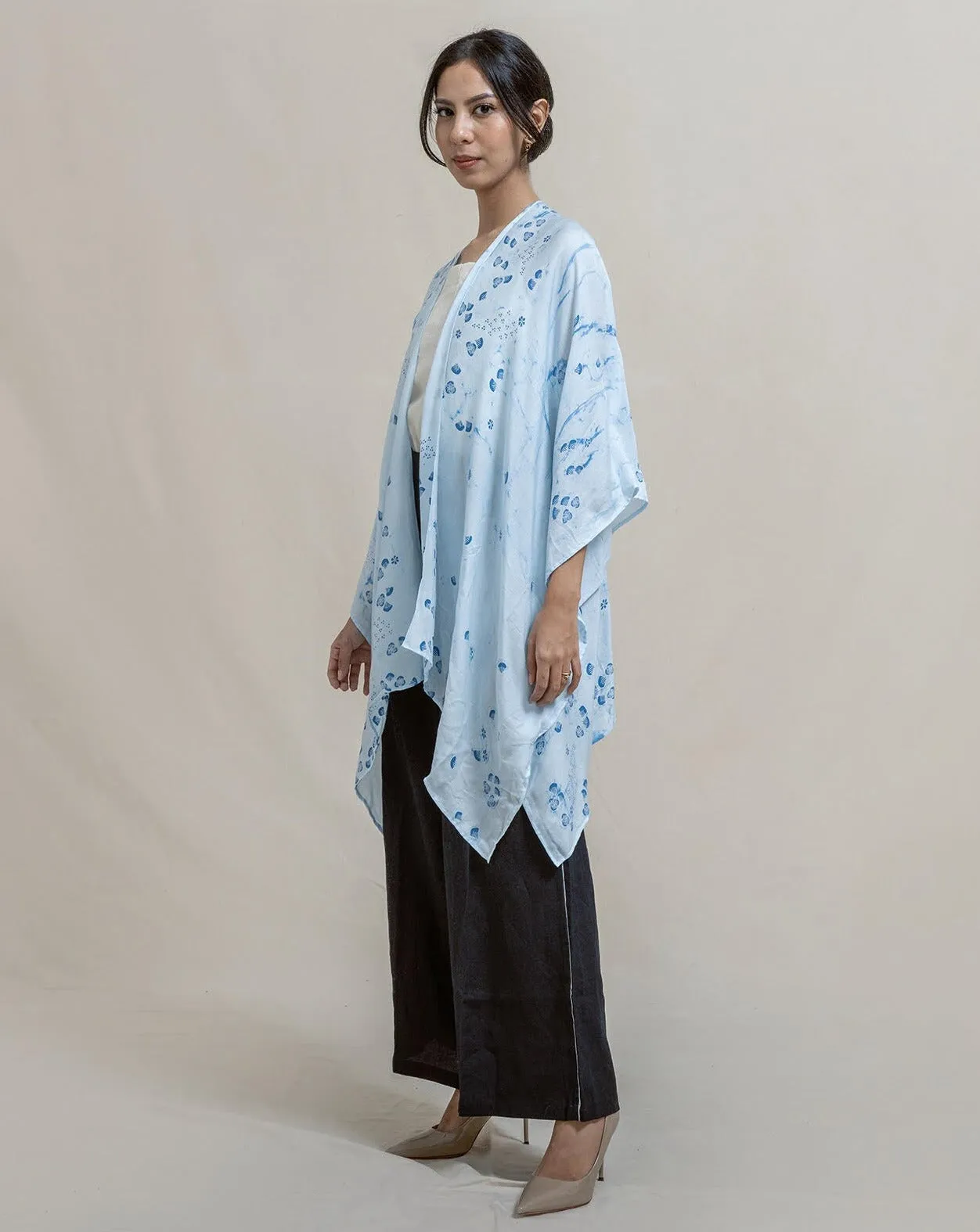 SERIBU BUNGA - Sylk Throw [Limited Edition]