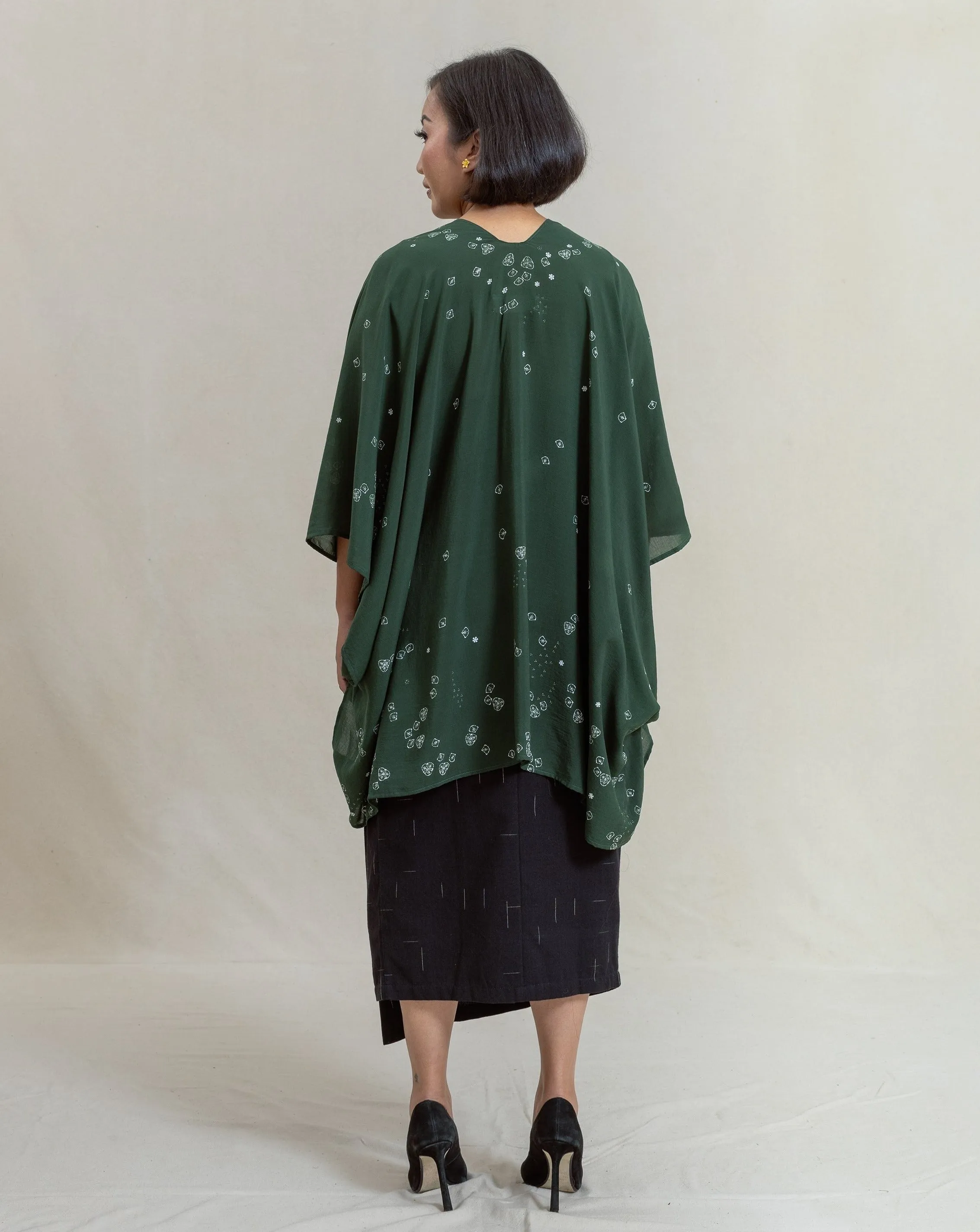 SERIBU BUNGA - Sylk Throw [Limited Edition]