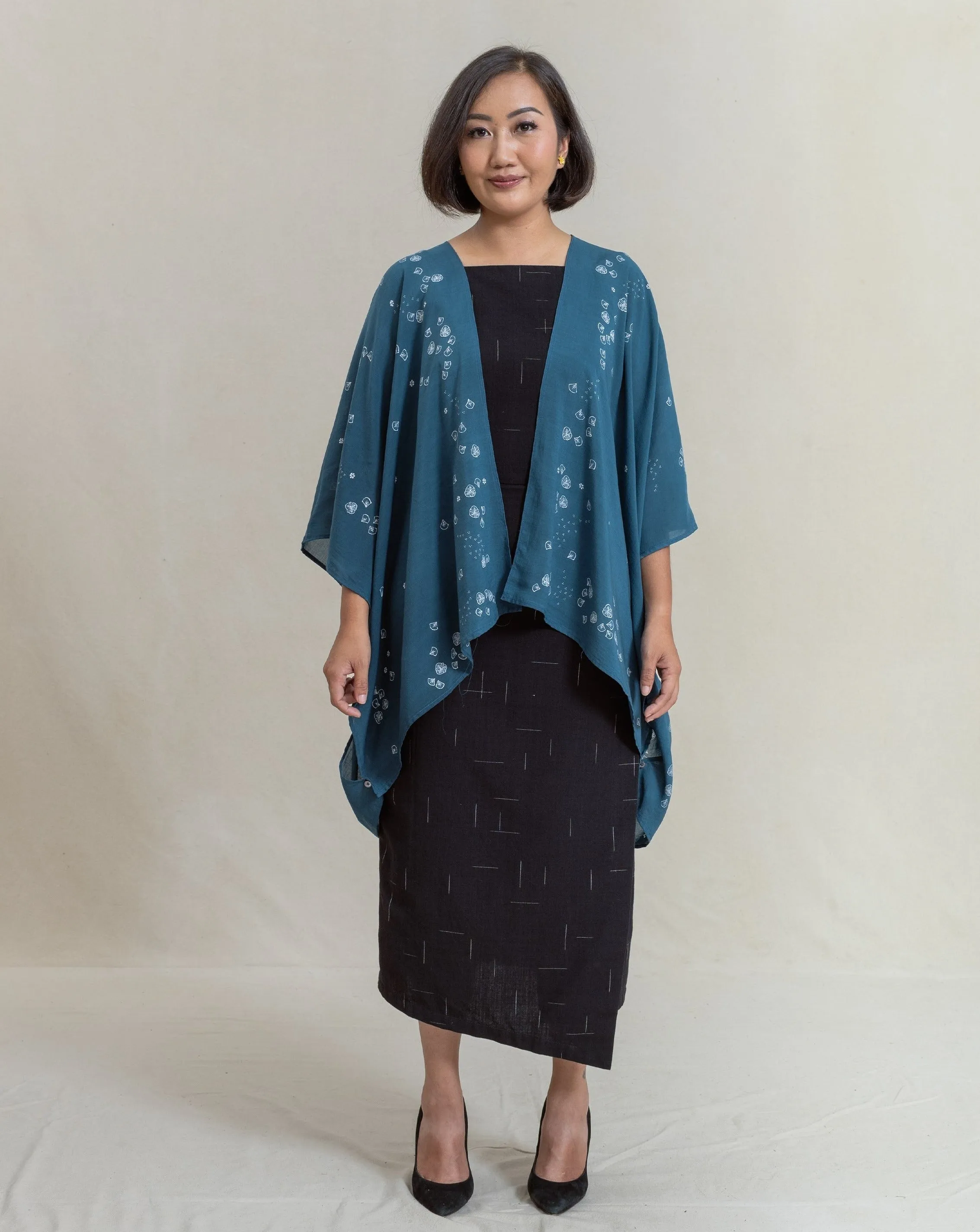 SERIBU BUNGA - Sylk Throw [Limited Edition]