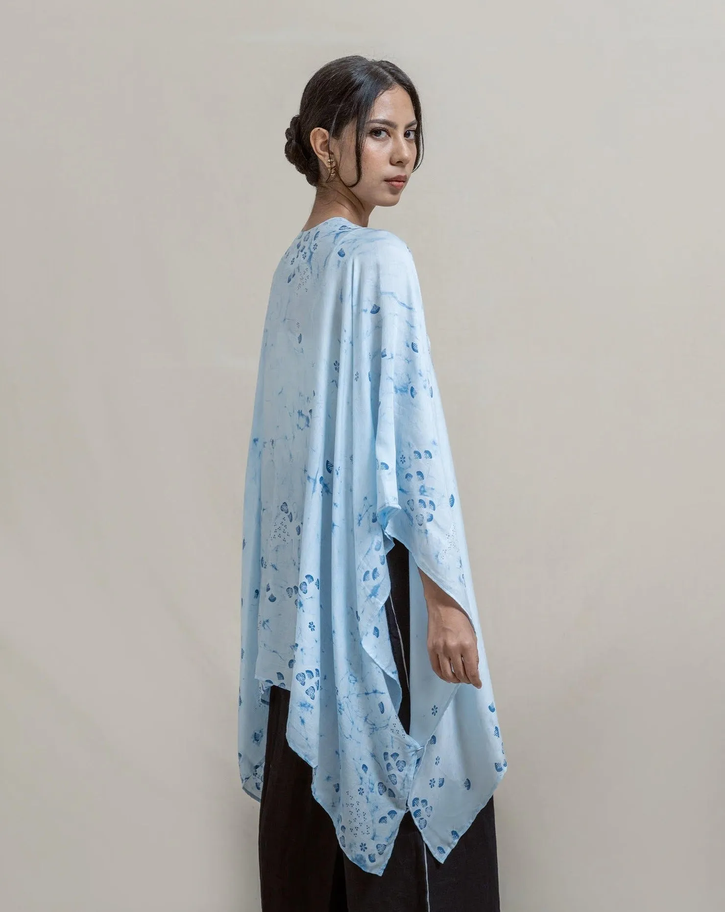 SERIBU BUNGA - Sylk Throw [Limited Edition]