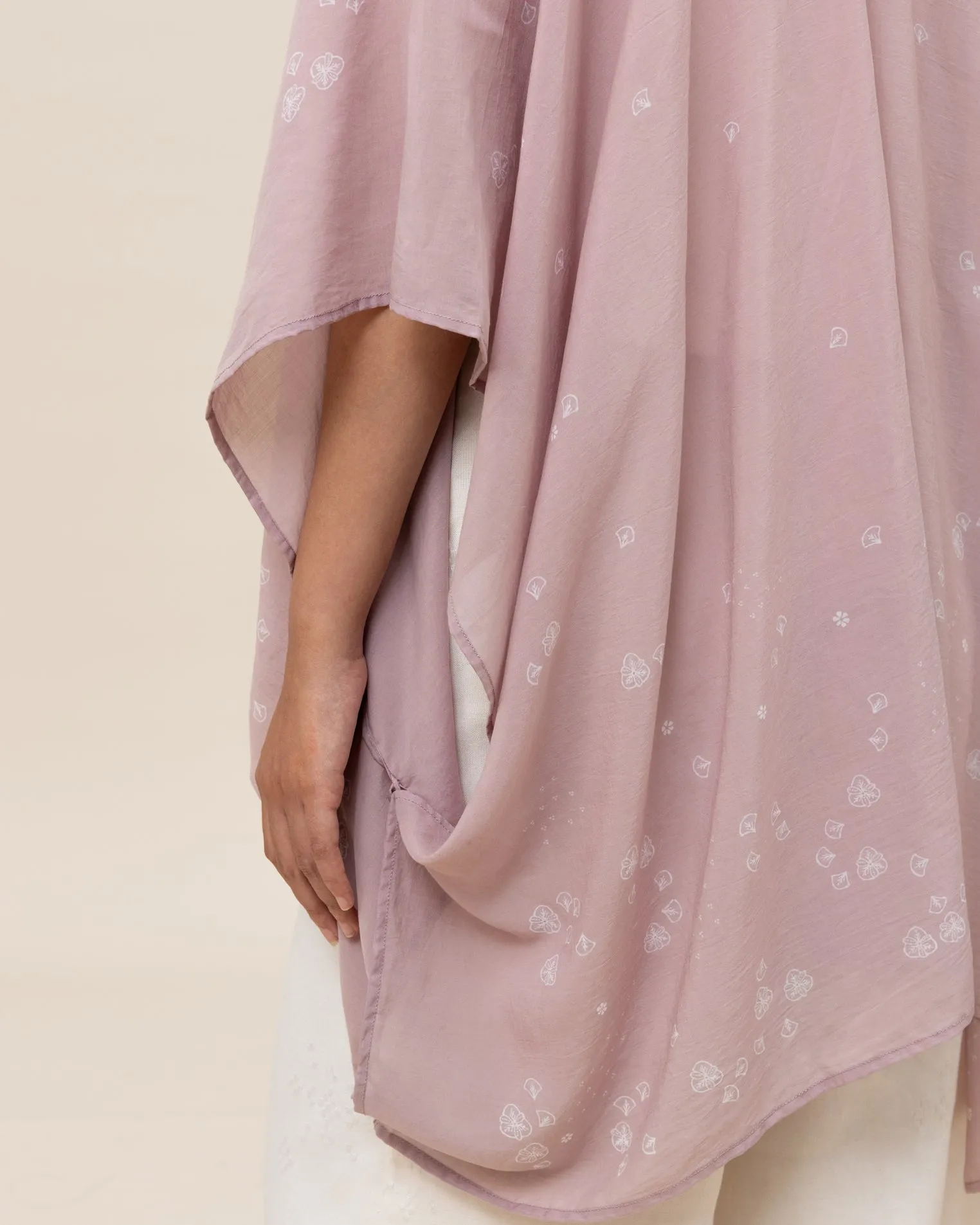 SERIBU BUNGA - Sylk Throw [Limited Edition]