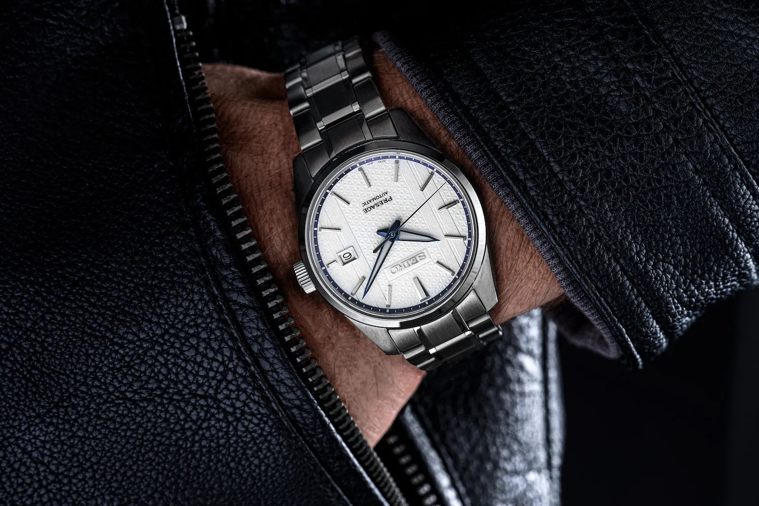 SIKP Watch Sharp Edged Zero Halliburton Limited Edition